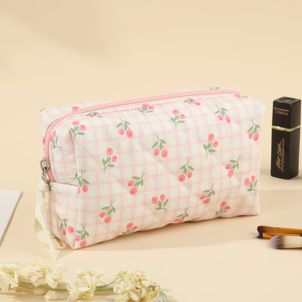 Skincare D'Alba - Косметичка-органайзер для помады с цветочным узором,